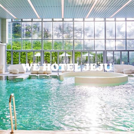 סאוגוויפו We Hotel Jeju מראה חיצוני תמונה