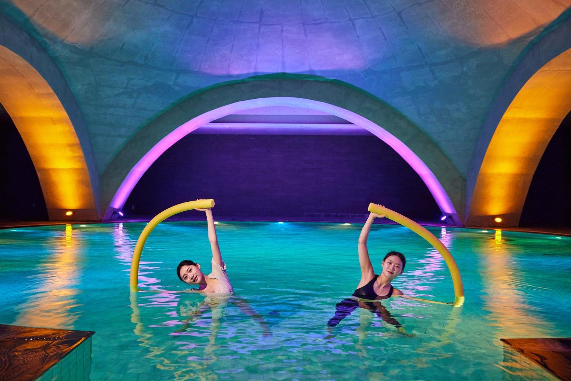 סאוגוויפו We Hotel Jeju מראה חיצוני תמונה