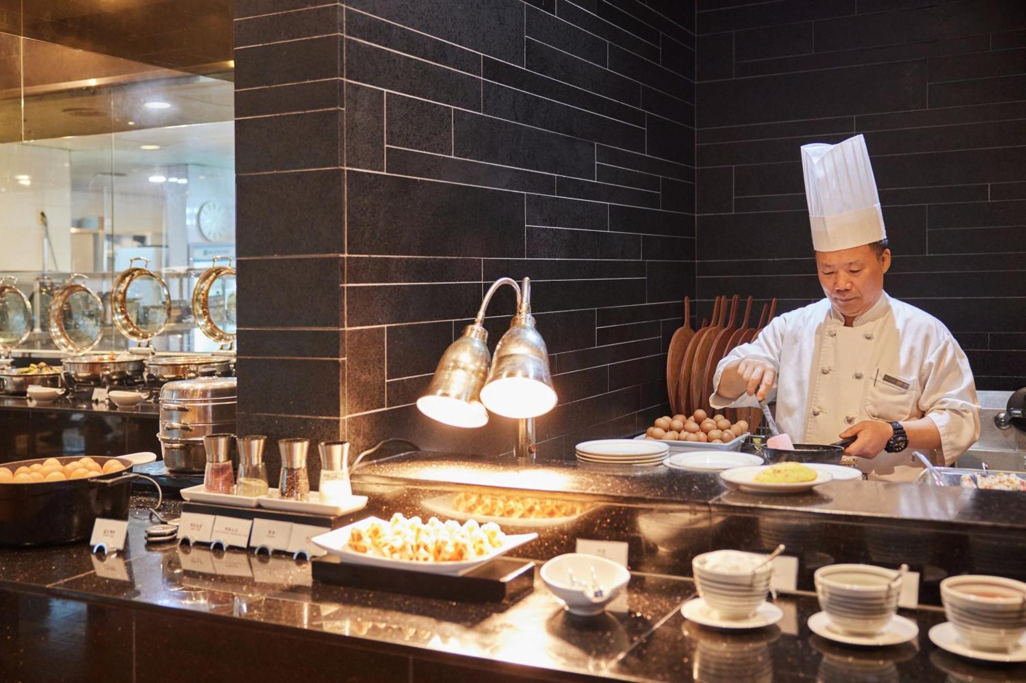 סאוגוויפו We Hotel Jeju מראה חיצוני תמונה