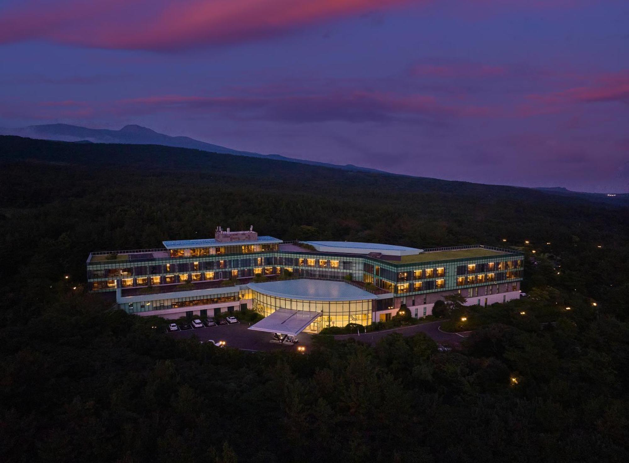 סאוגוויפו We Hotel Jeju מראה חיצוני תמונה