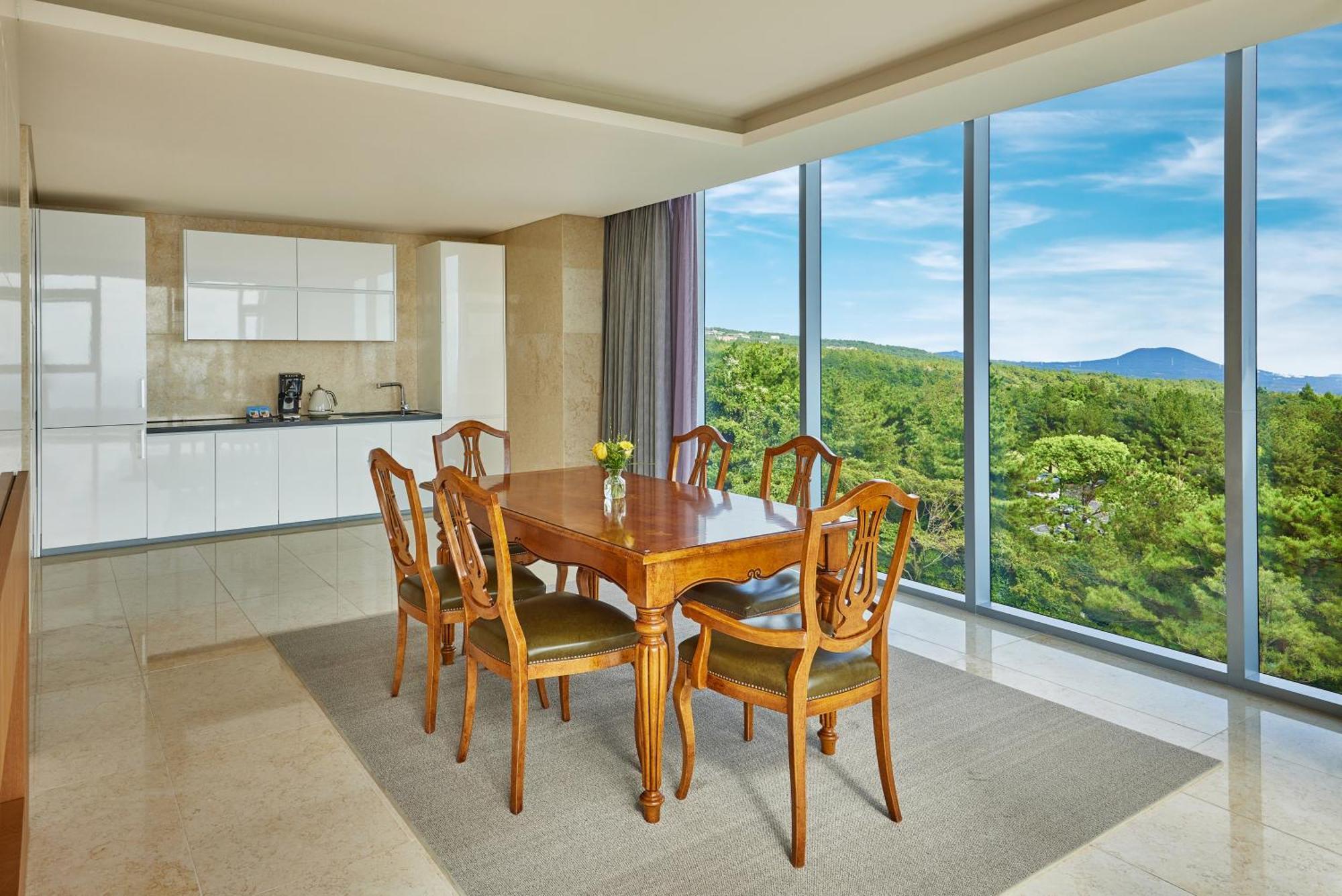 סאוגוויפו We Hotel Jeju מראה חיצוני תמונה
