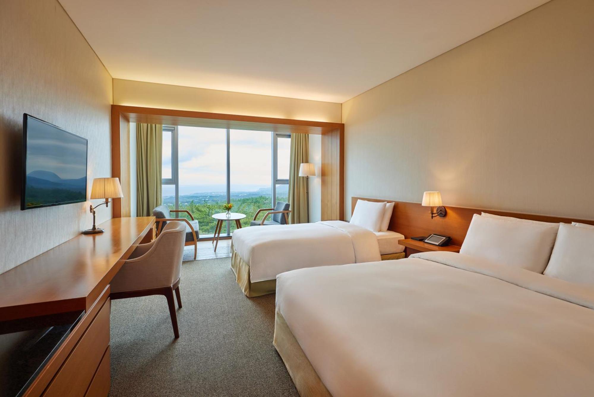 סאוגוויפו We Hotel Jeju מראה חיצוני תמונה