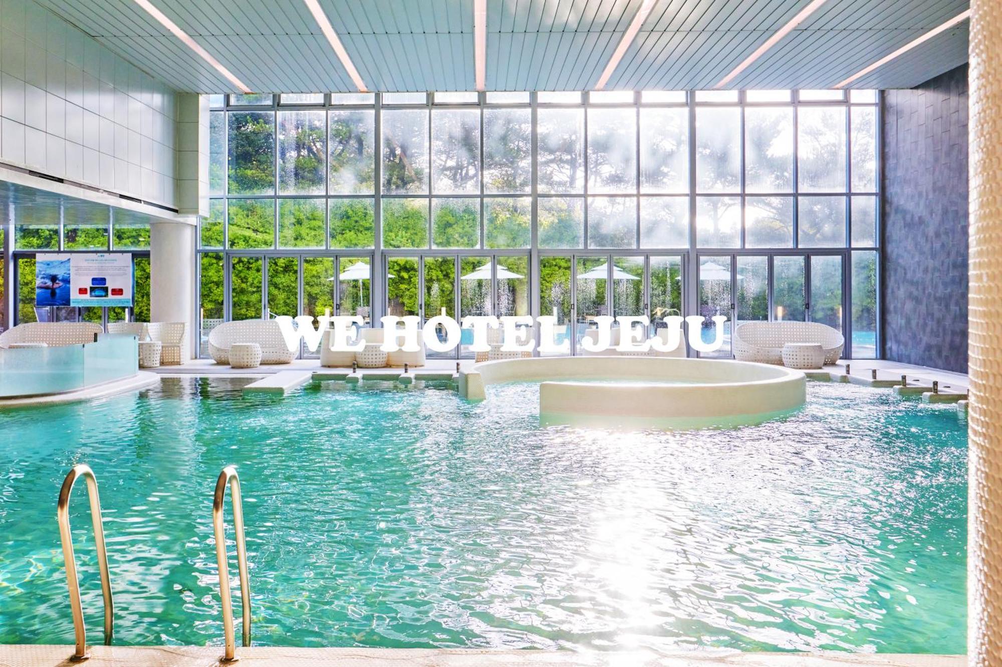 סאוגוויפו We Hotel Jeju מראה חיצוני תמונה